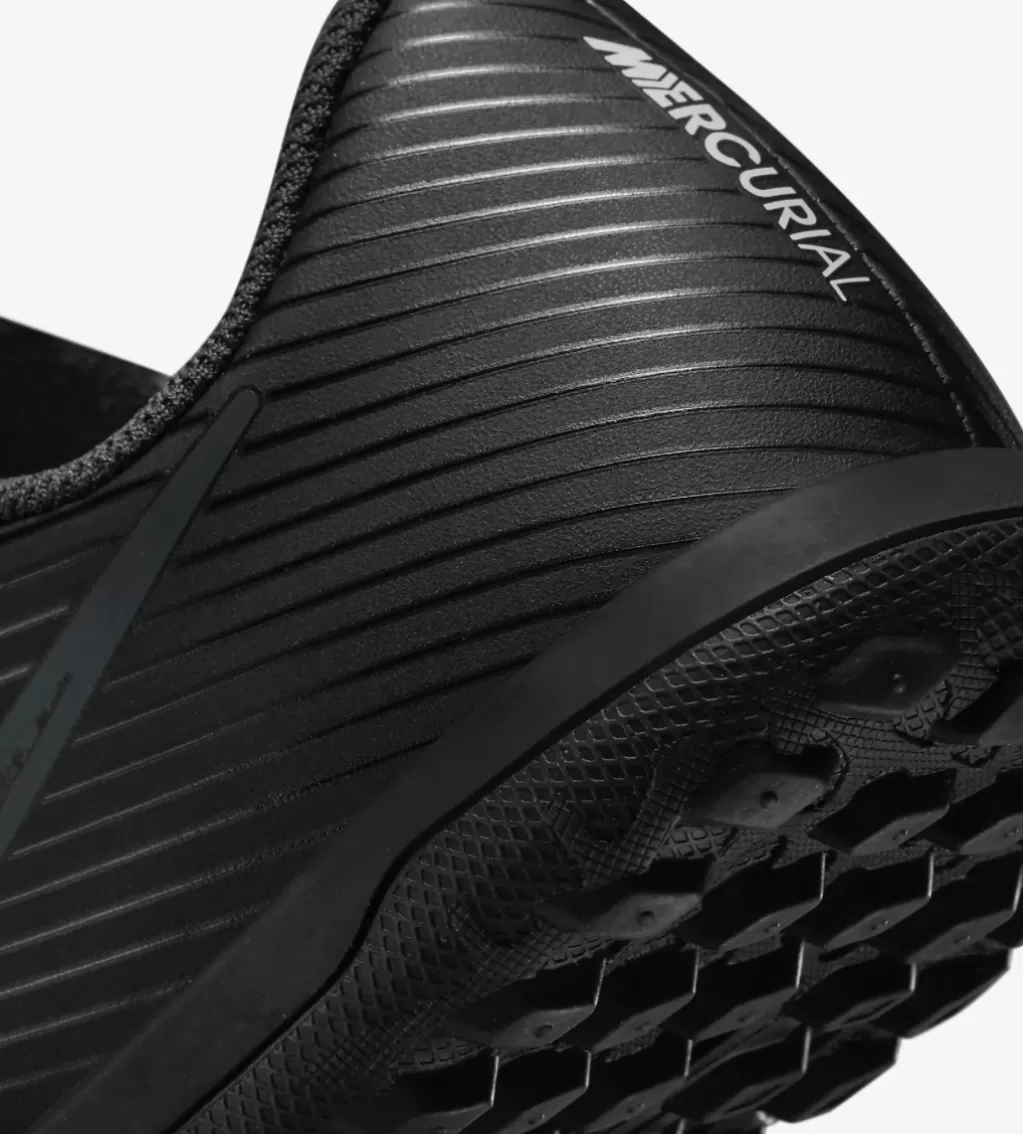 Шиповки детские Nike Mercurial Vapor 15 Club JR TF