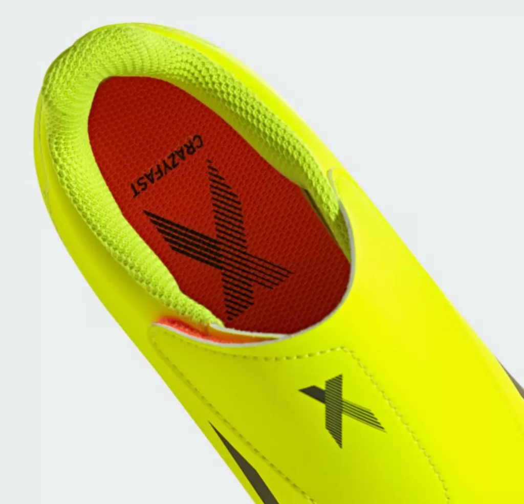 Шиповки детские Adidas X Crazyfast Club JR TF