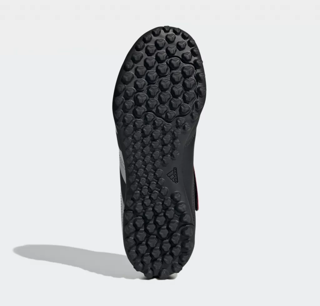 Шиповки детские Adidas Predator Club JR TF
