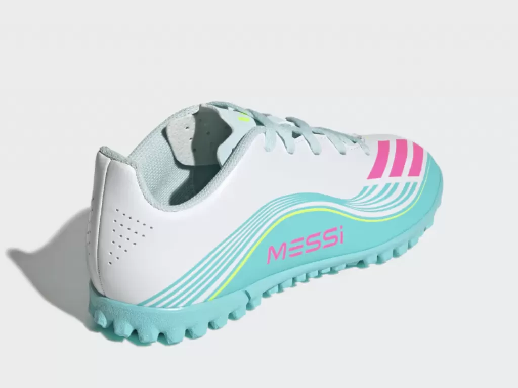 Шиповки детские Adidas F50 Club Messi JR TF