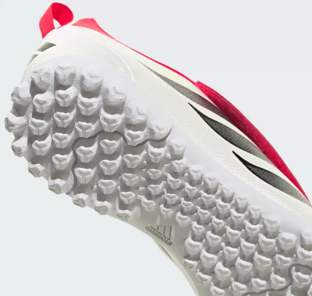 Шиповки детские Adidas Predator Club FT JR TF
