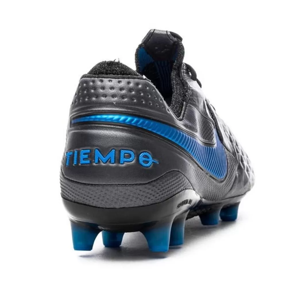 Бутсы профессиональные Nike Tiempo Legend 8 Elite AG