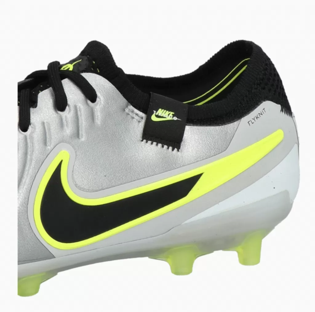 Бутсы профессиональные Nike Tiempo Legend 10 Elite AG-Pro