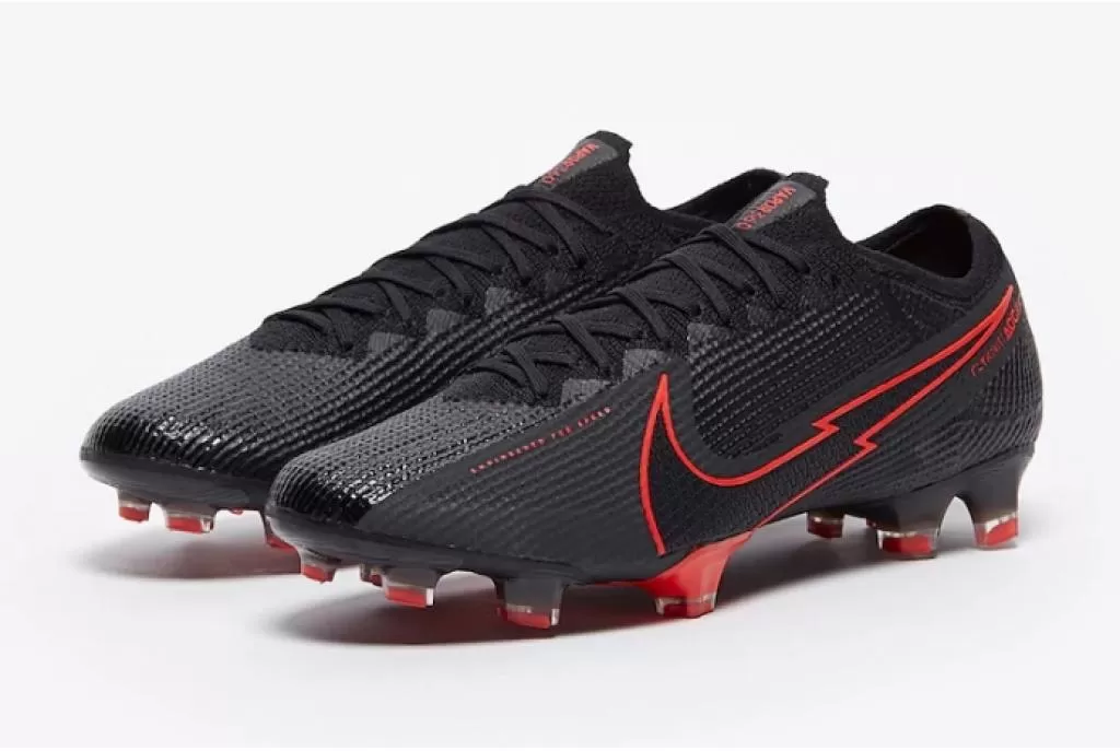 Бутсы профессиональные Nike Mercurial Vapor 13 Elite FG