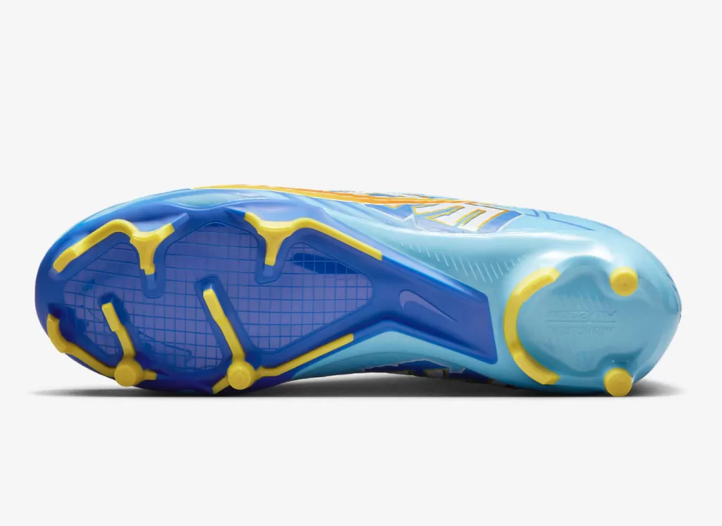 Бутсы Nike Zoom Mercurial Vapor 15 Academy KM MG