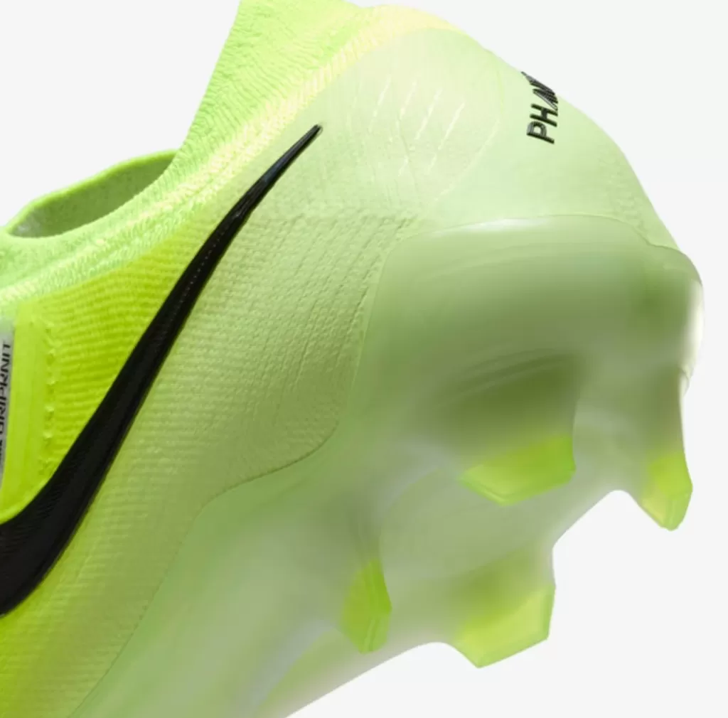Бутсы профессиональные Nike Phantom GX II Elite FG