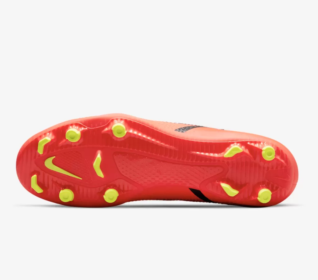 Бутсы Nike Phantom GT2 Club MG