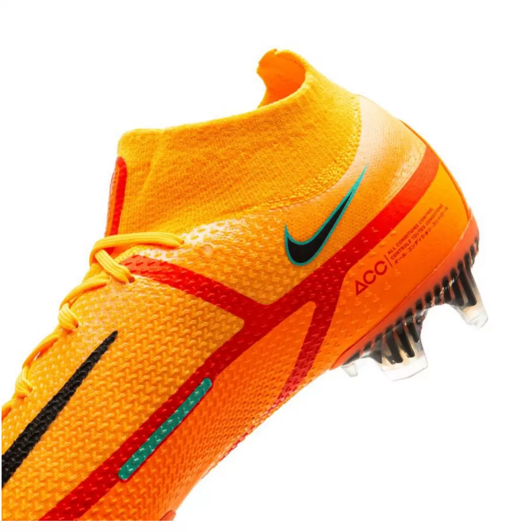 Бутсы профессиональные Nike Phantom GT DF ELITE FG