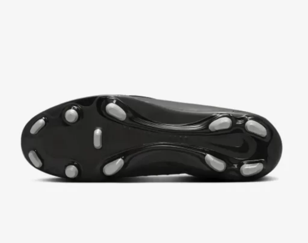 Бутсы Nike Phantom GX II Club FG