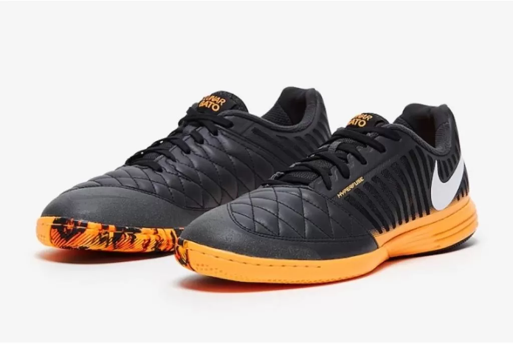 Футзалки профессиональные Nike Lunargato II Indoor