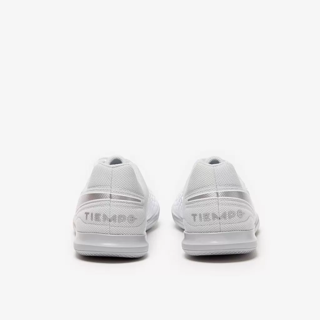 Футзалки Nike Tiempo Legend 8 Club Indoor