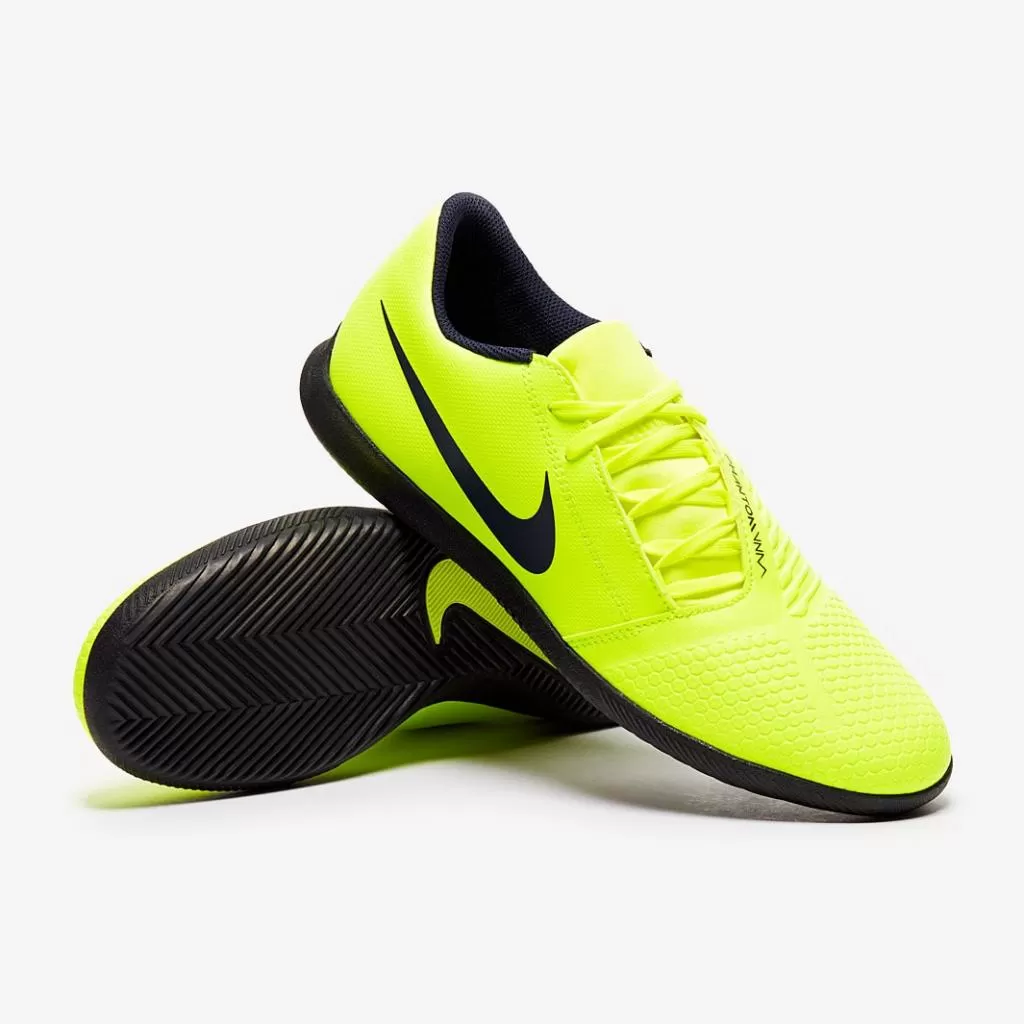 Футзалки Nike Phantom VNM Club Indoor