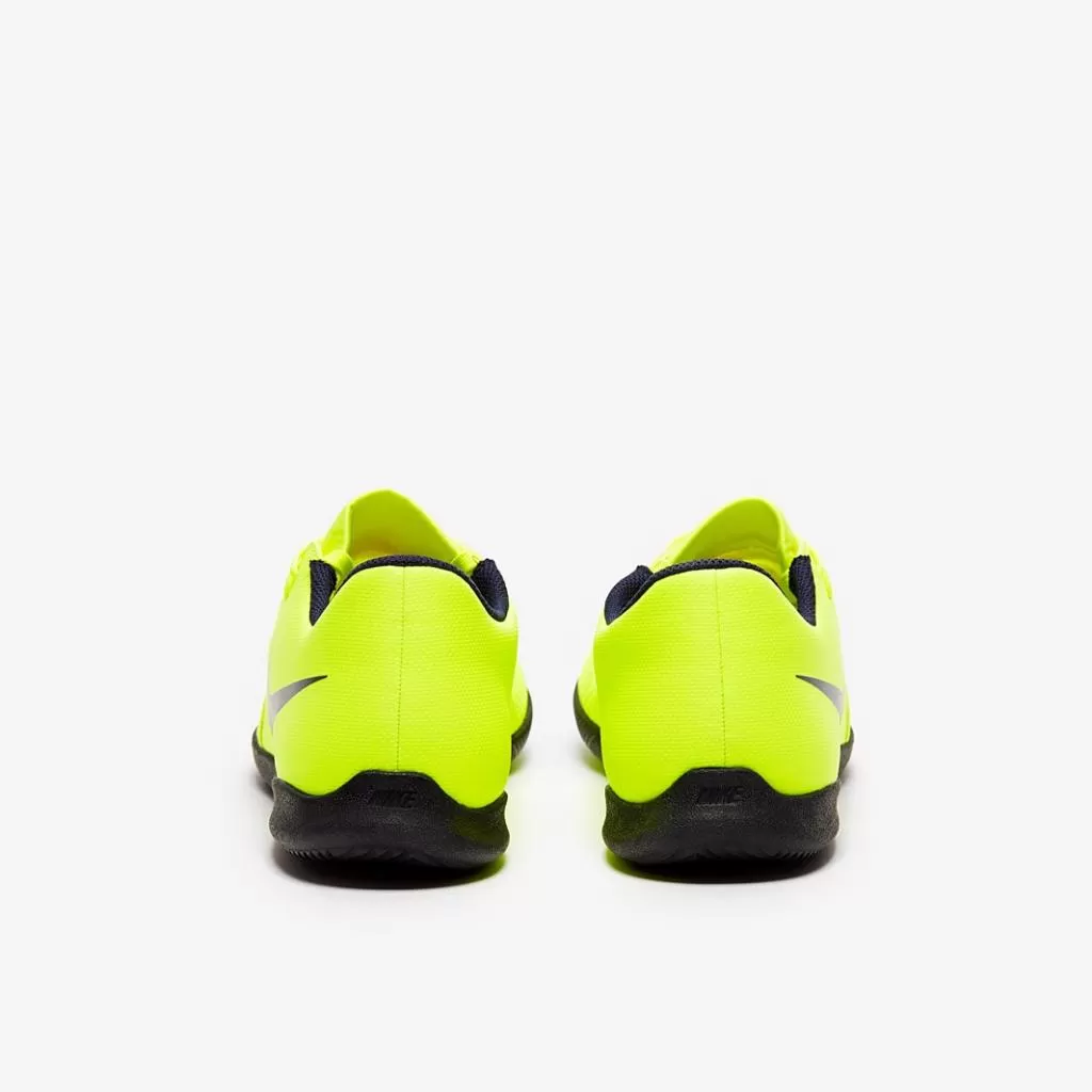 Футзалки Nike Phantom VNM Club Indoor
