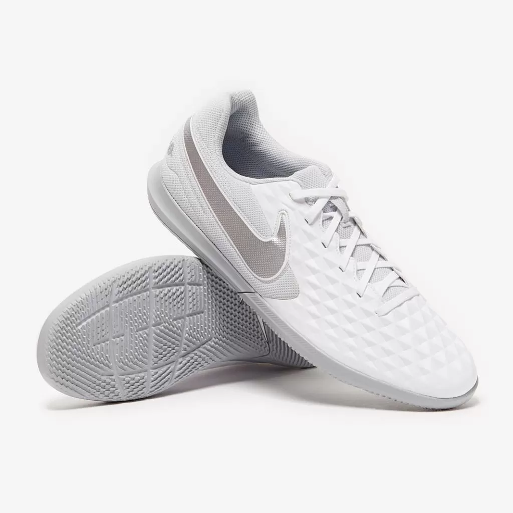 Футзалки Nike Tiempo Legend 8 Club Indoor