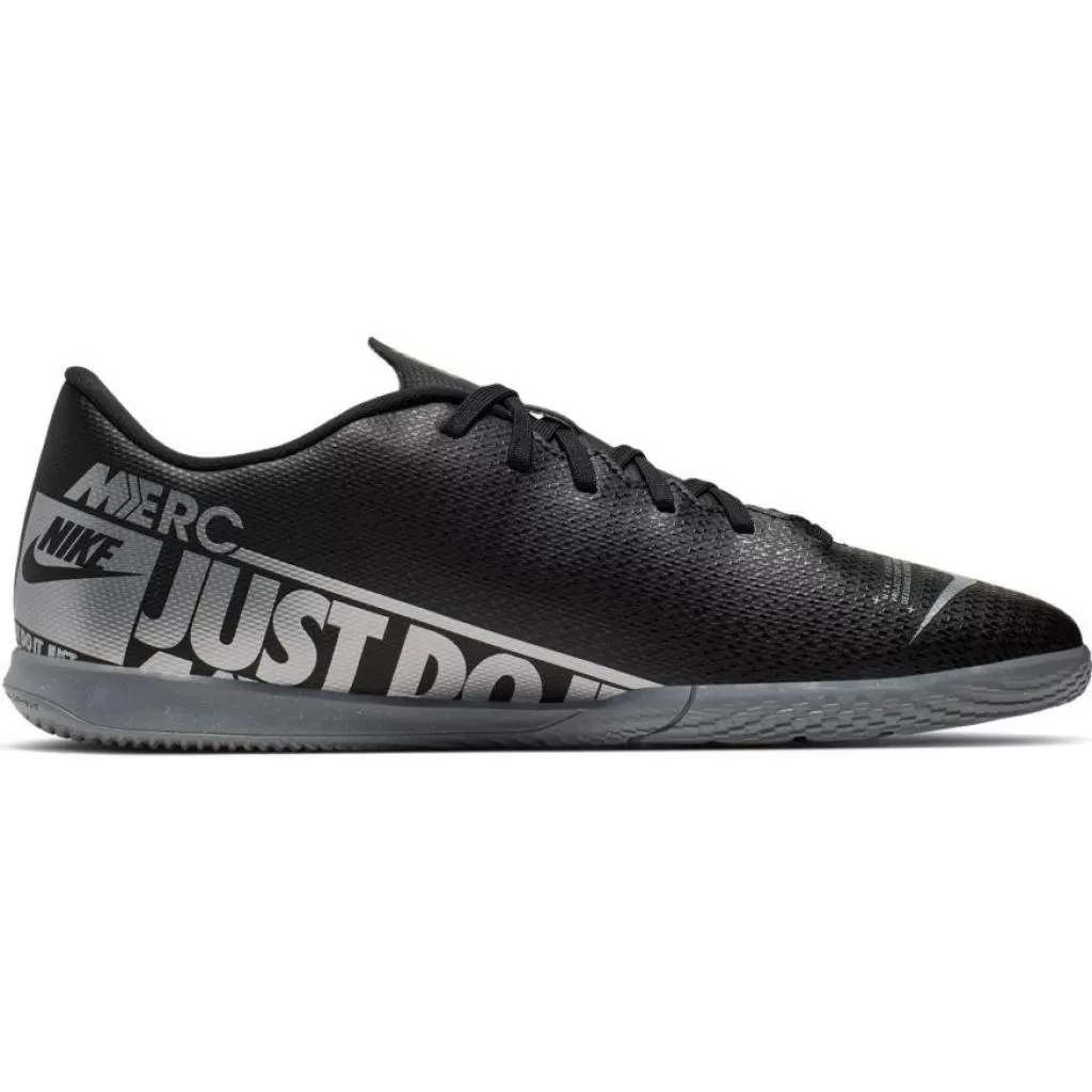 Футзалки Nike Mercurial Vapor 13 Club Indoor