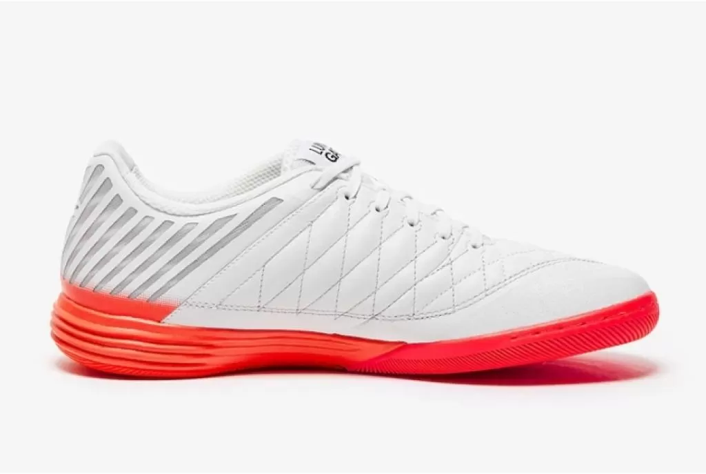 Футзалки профессиональные Nike Lunargato II Indoor