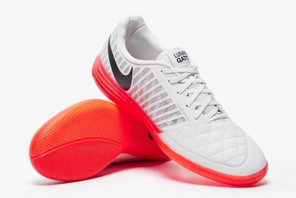 Футзалки профессиональные Nike Lunargato II Indoor