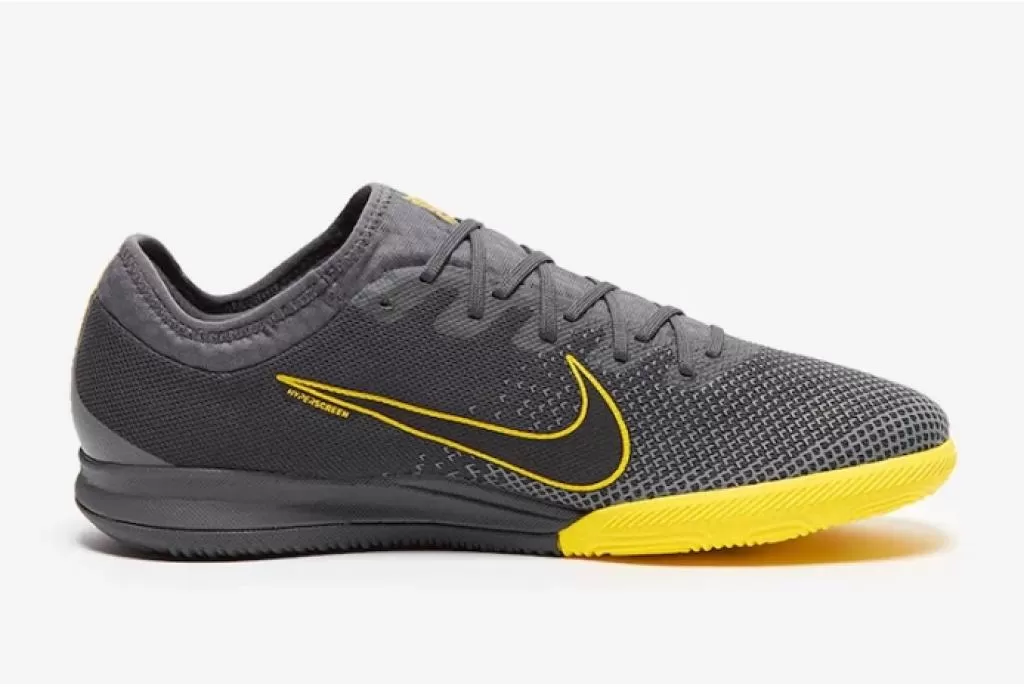 Футзалки профессиональные Nike Mercurial VaporX XII Pro