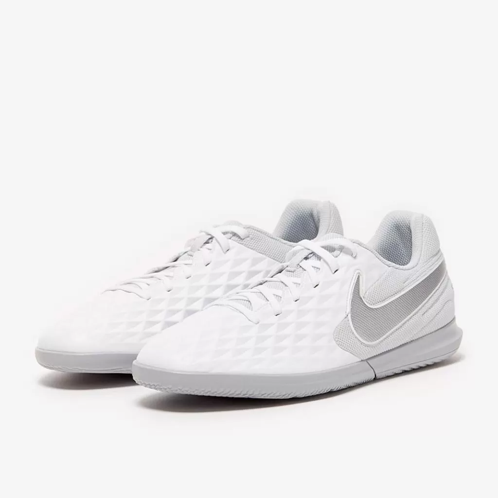 Футзалки Nike Tiempo Legend 8 Club Indoor