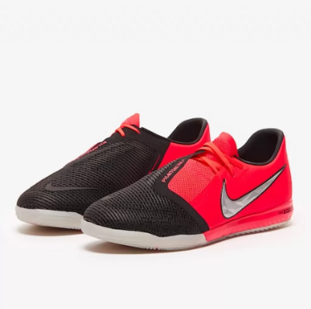 Футзалки профессиональные Nike Zoom Phantom VNM Pro Indoor