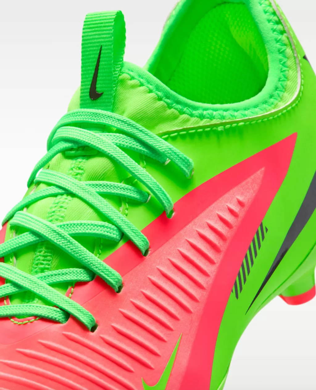 Бутсы детские Nike Phantom Low Academy EH JR FG