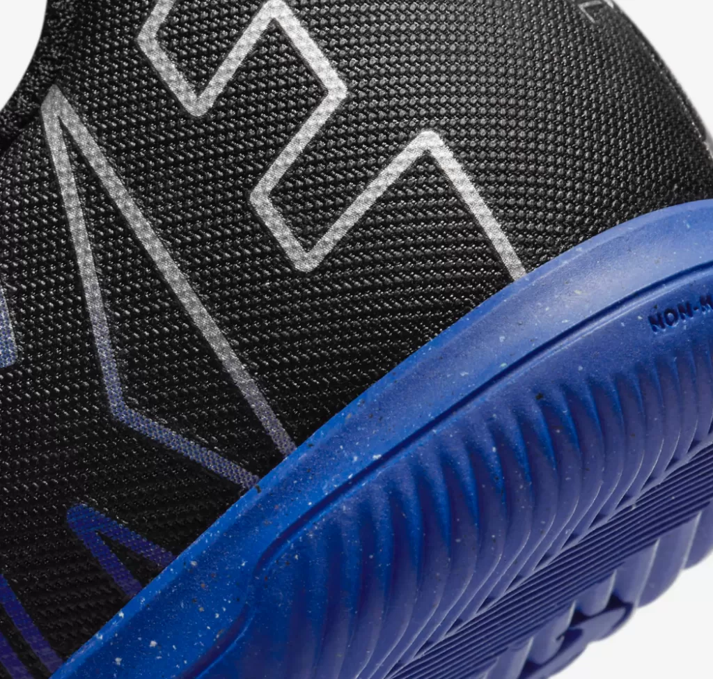 Футзалки детские Nike Mercurial Vapor 15 Club JR IN