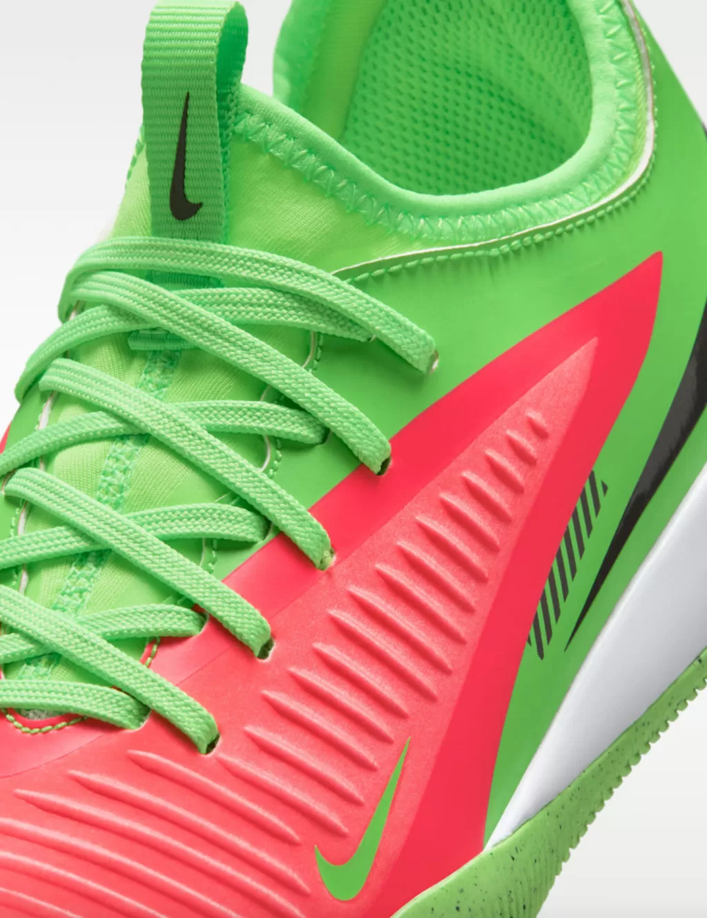 Футзалки детские Nike Phantom 6 Academy Erling Haaland IN JR