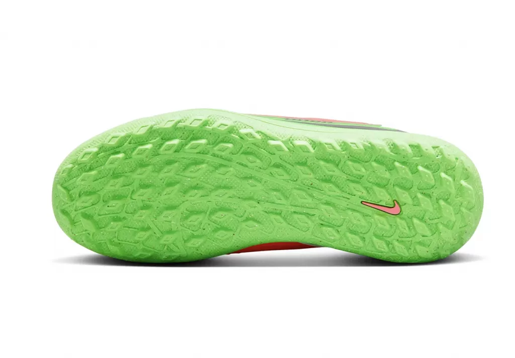 Шиповки детские Nike Phantom 6 Low Club EH JR TF
