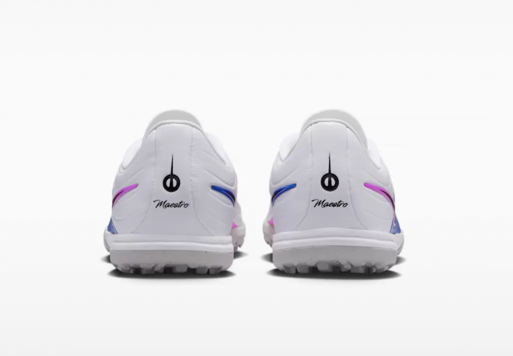 Шиповки детские Nike Tiempo Maestro 10 Academy JR TF