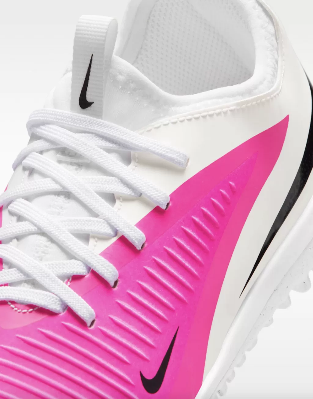 Шиповки детские Nike Phantom 6 Low Academy JR TF