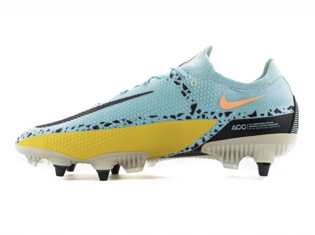 Бутсы профессиональные Nike Phantom GT2 Elite SG-Pro