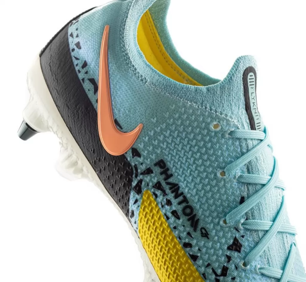 Бутсы профессиональные Nike Phantom GT2 Elite SG-Pro