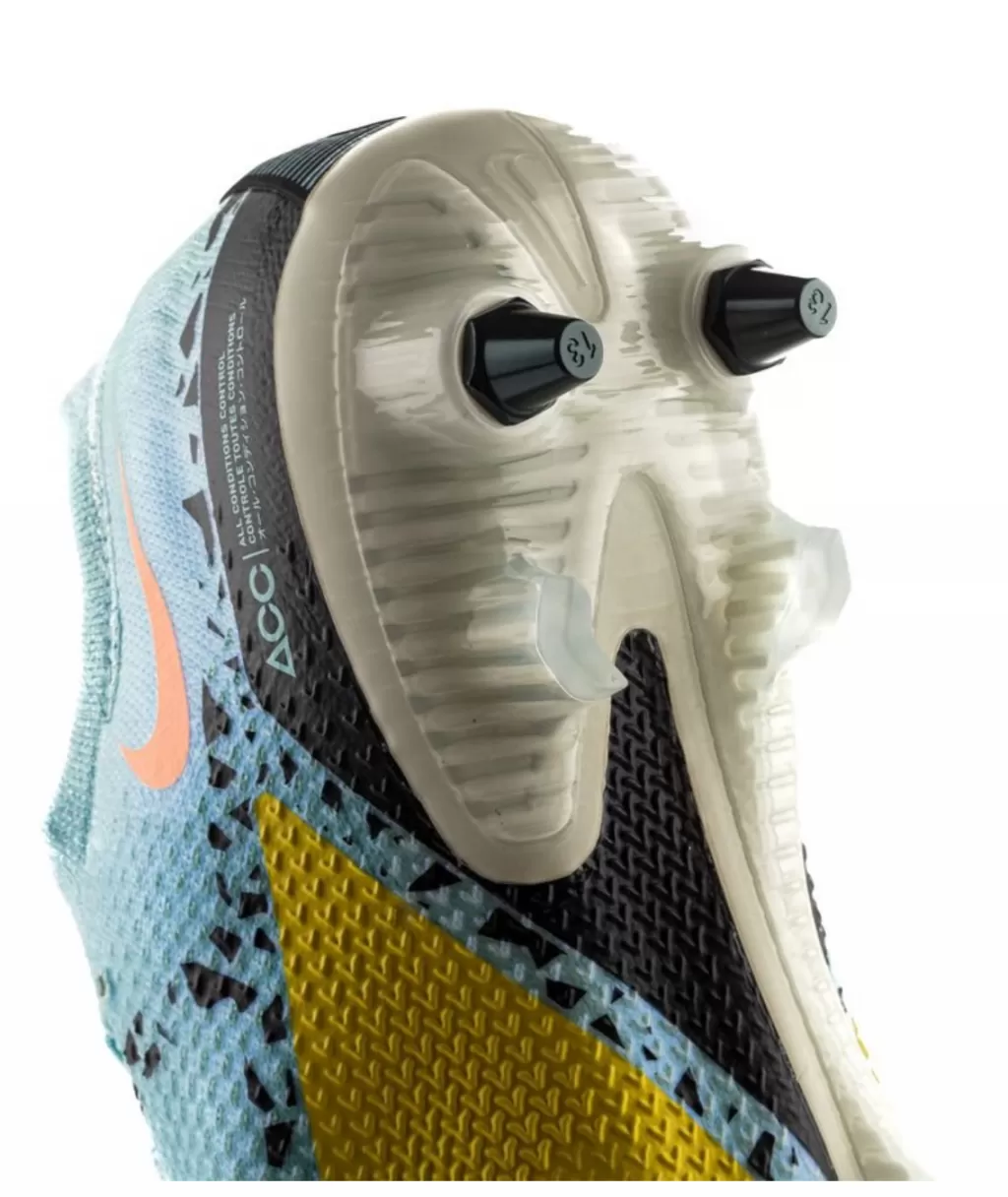Бутсы профессиональные Nike Phantom GT2 Elite SG-Pro
