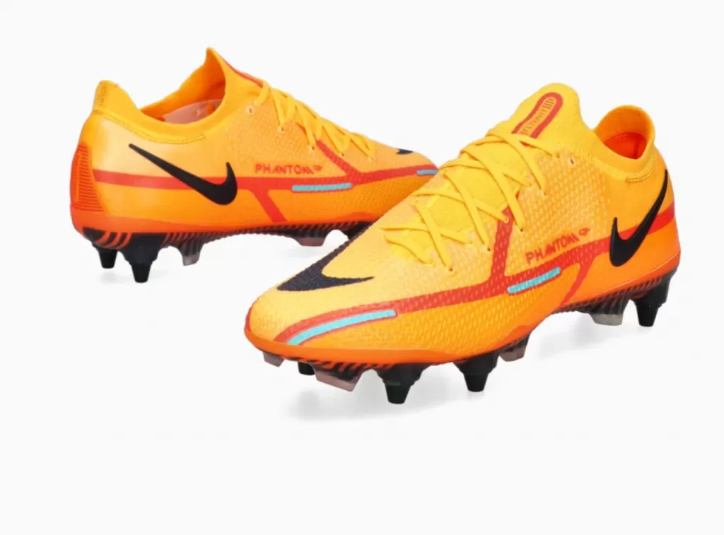 Бутсы профессиональные Nike Phantom GT2 Elite SG-Pro