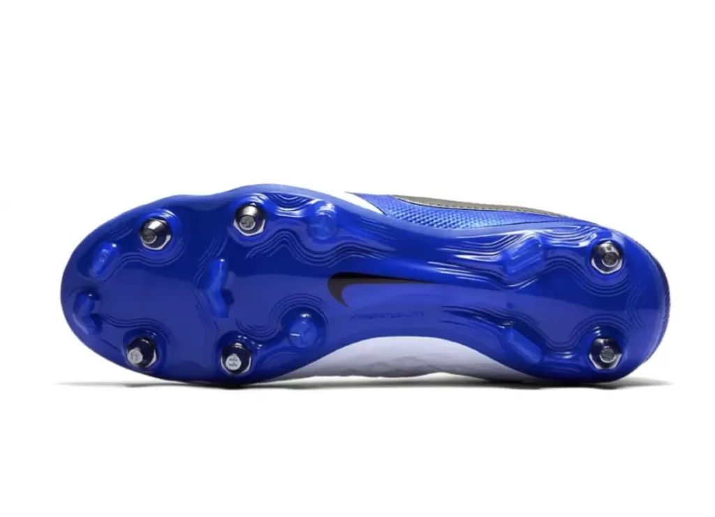 Бутсы профессиональные Nike Tiempo Legend 8 Elite SG-Pro