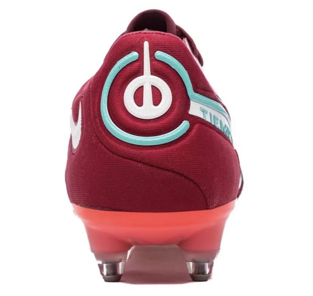 Бутсы профессиональные Nike Tiempo Legend 9 Elite SG-Pro Anticlog