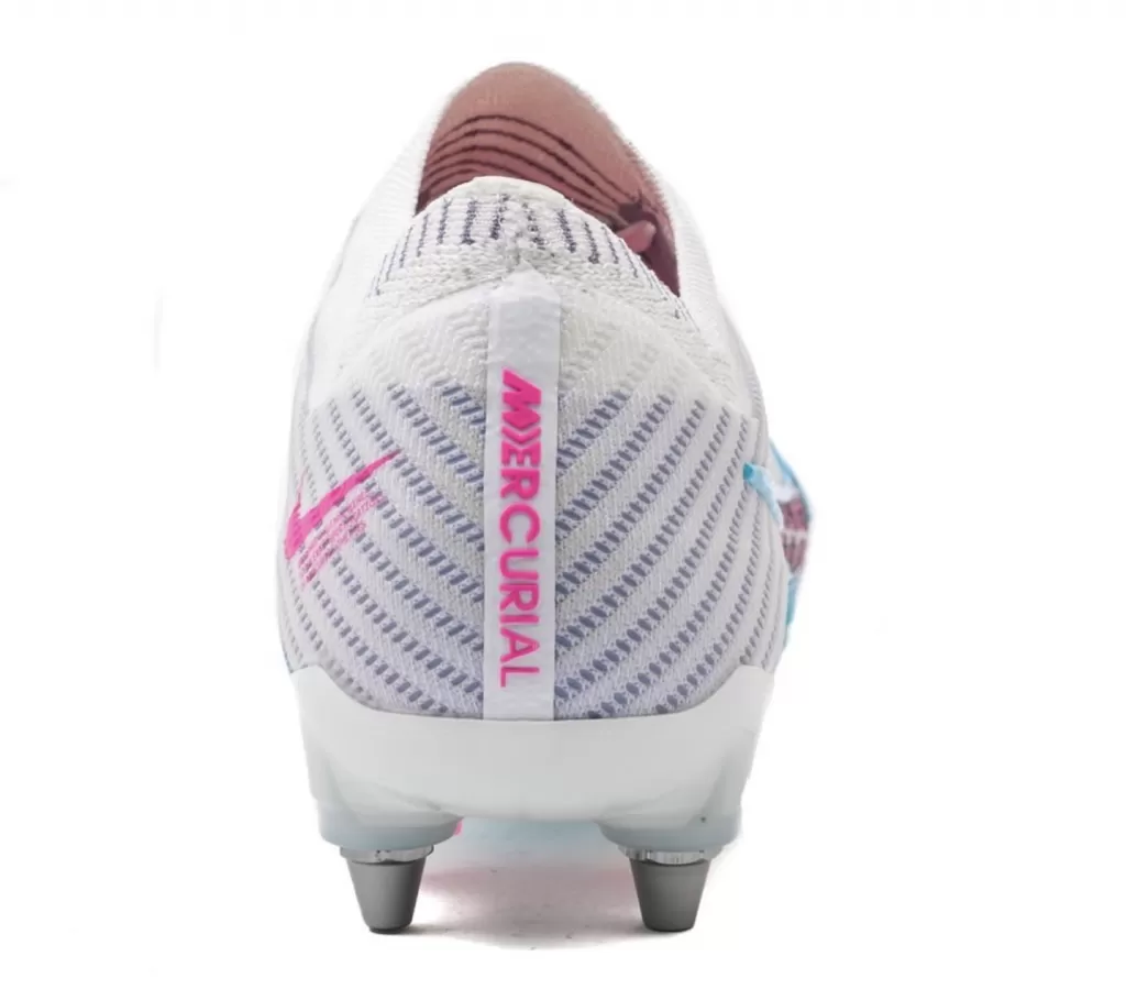 Бутсы профессиональные Nike Mercurial Vapor 15 Elite SG-Pro