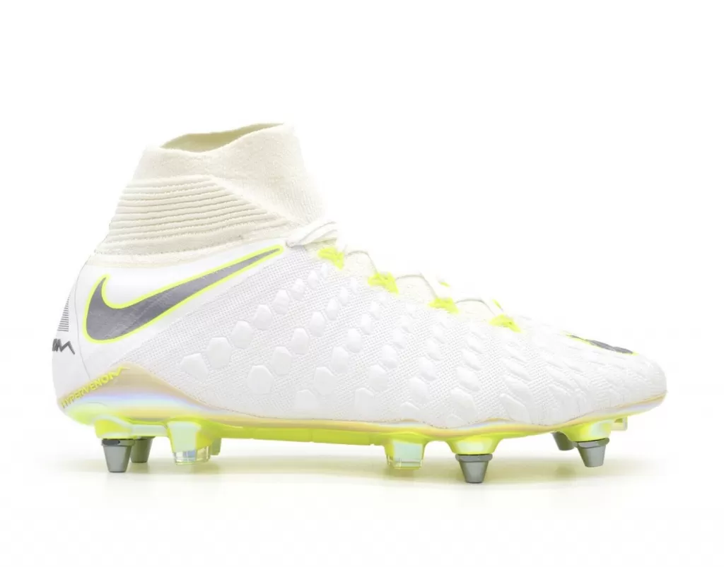 Бутсы профессиональные Nike Hypervenom Phantom III DF SG-Pro