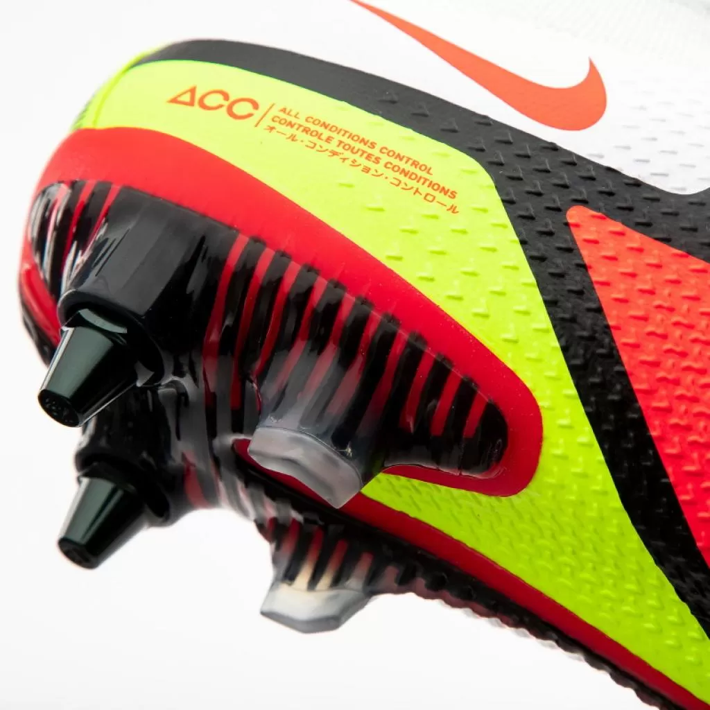 Бутсы профессиональные Nike Phantom GT2 DF Elite SG-Pro