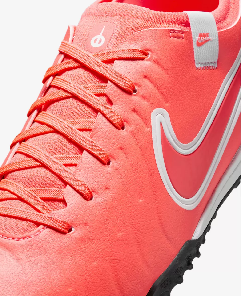 Шиповки профессиональные Nike Tiempo Legend 10 Pro TF