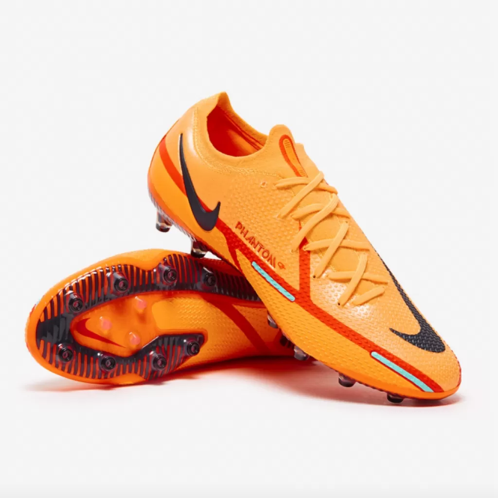 Бутсы профессиональные Nike Phantom GT2 Elite AG-Pro