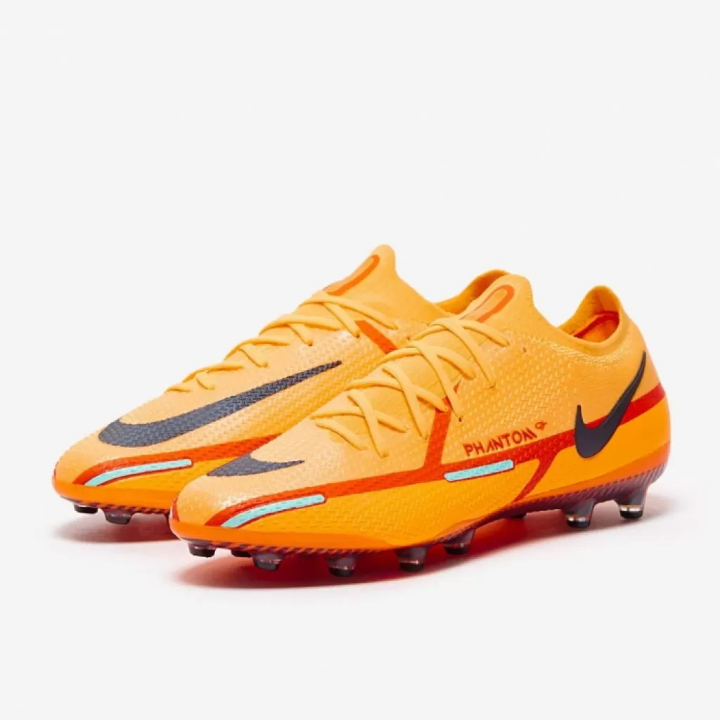 Бутсы профессиональные Nike Phantom GT2 Elite AG-Pro