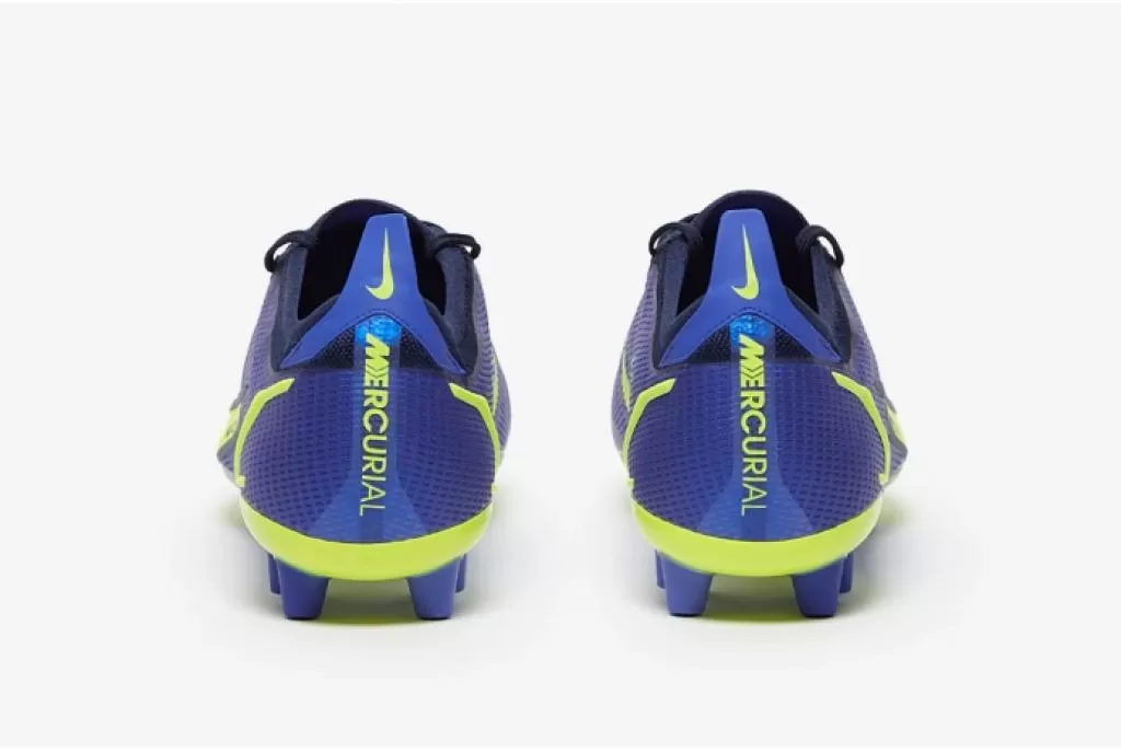 Бутсы профессиональные Nike Mercurial Vapor 14 Elite AG