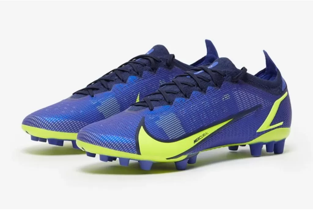 Бутсы профессиональные Nike Mercurial Vapor 14 Elite AG