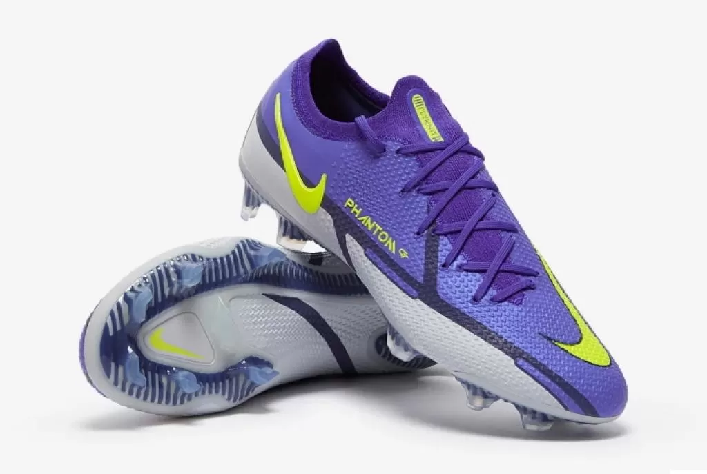 Бутсы профессиональные Nike Phantom GT2 Elite FG