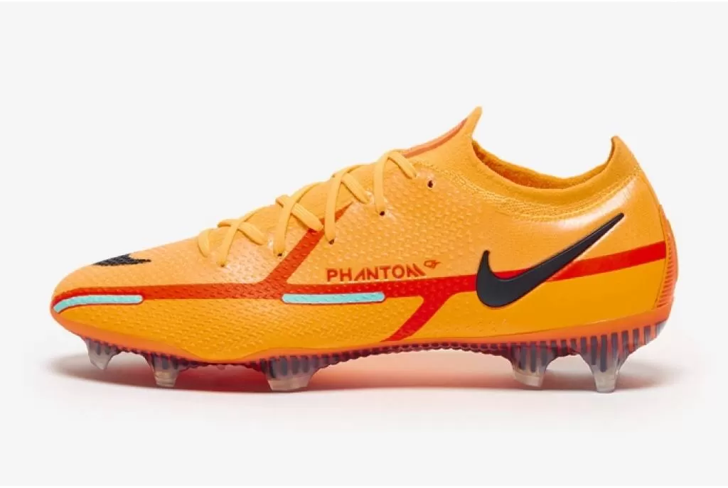 Бутсы профессиональные Nike Phantom GT2 Elite FG