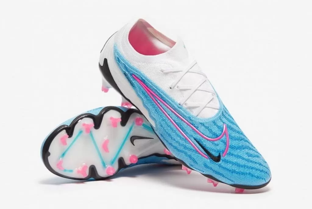 Бутсы профессиональные Nike Phantom GX Elite FG