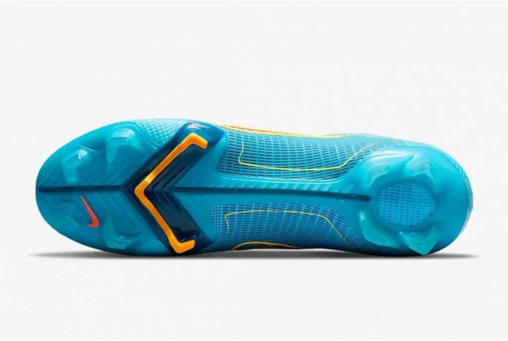 Бутсы профессиональные Nike Mercurial Vapor 14 Elite FG