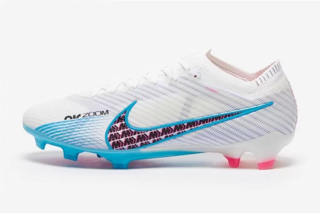 Бутсы профессиональные Nike Mercurial Vapor 15 Elite FG