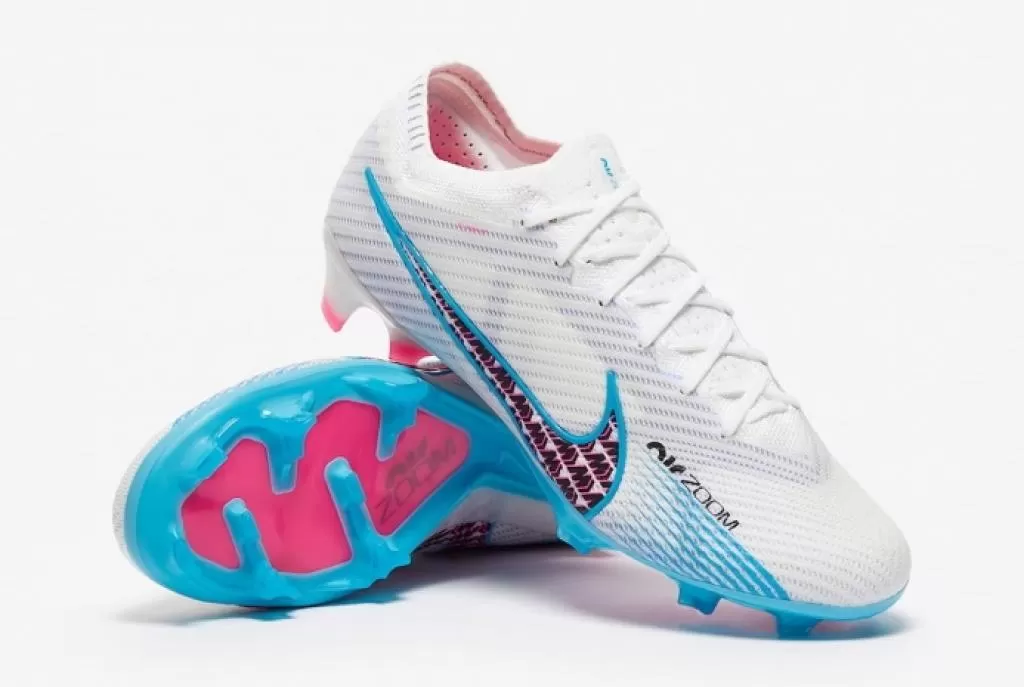 Бутсы профессиональные Nike Mercurial Vapor 15 Elite FG
